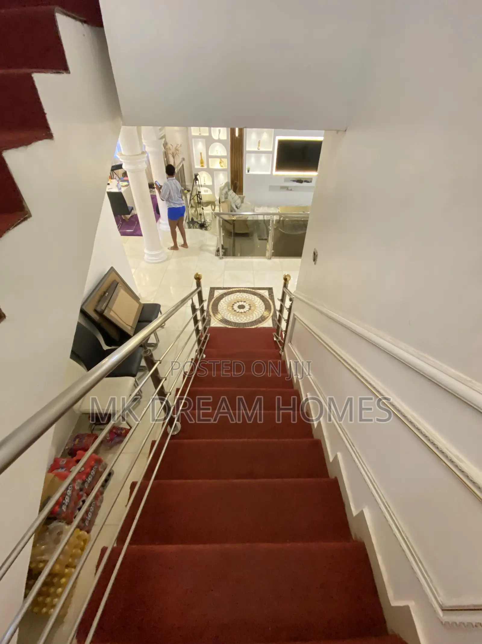 Furnished 6bdrm House in Lashibi for sale