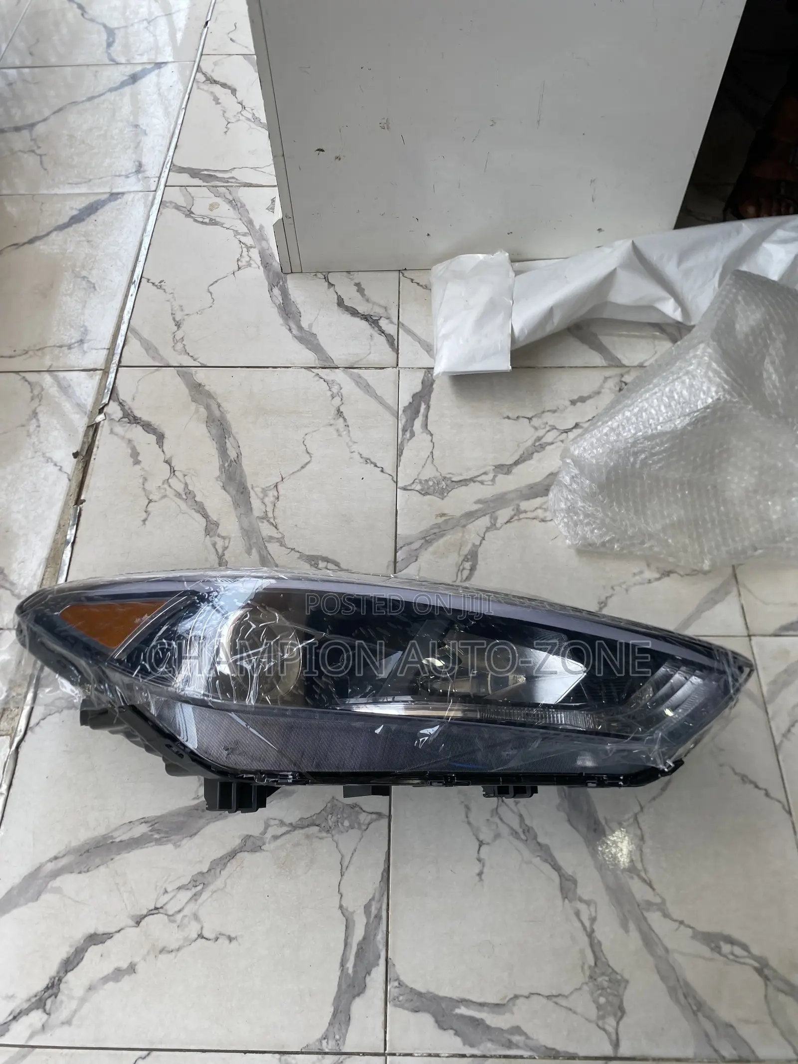 Hyundai Tucson 2016-2017-2018 Headlight
