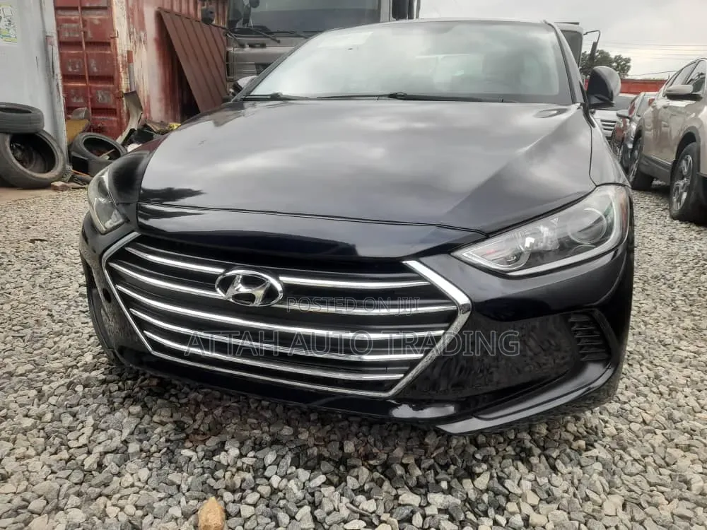 Hyundai Elantra 2017 Black