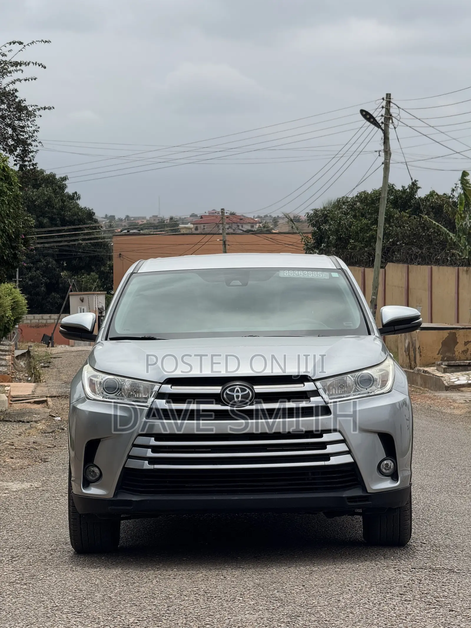Toyota Highlander LE 2019 Silver