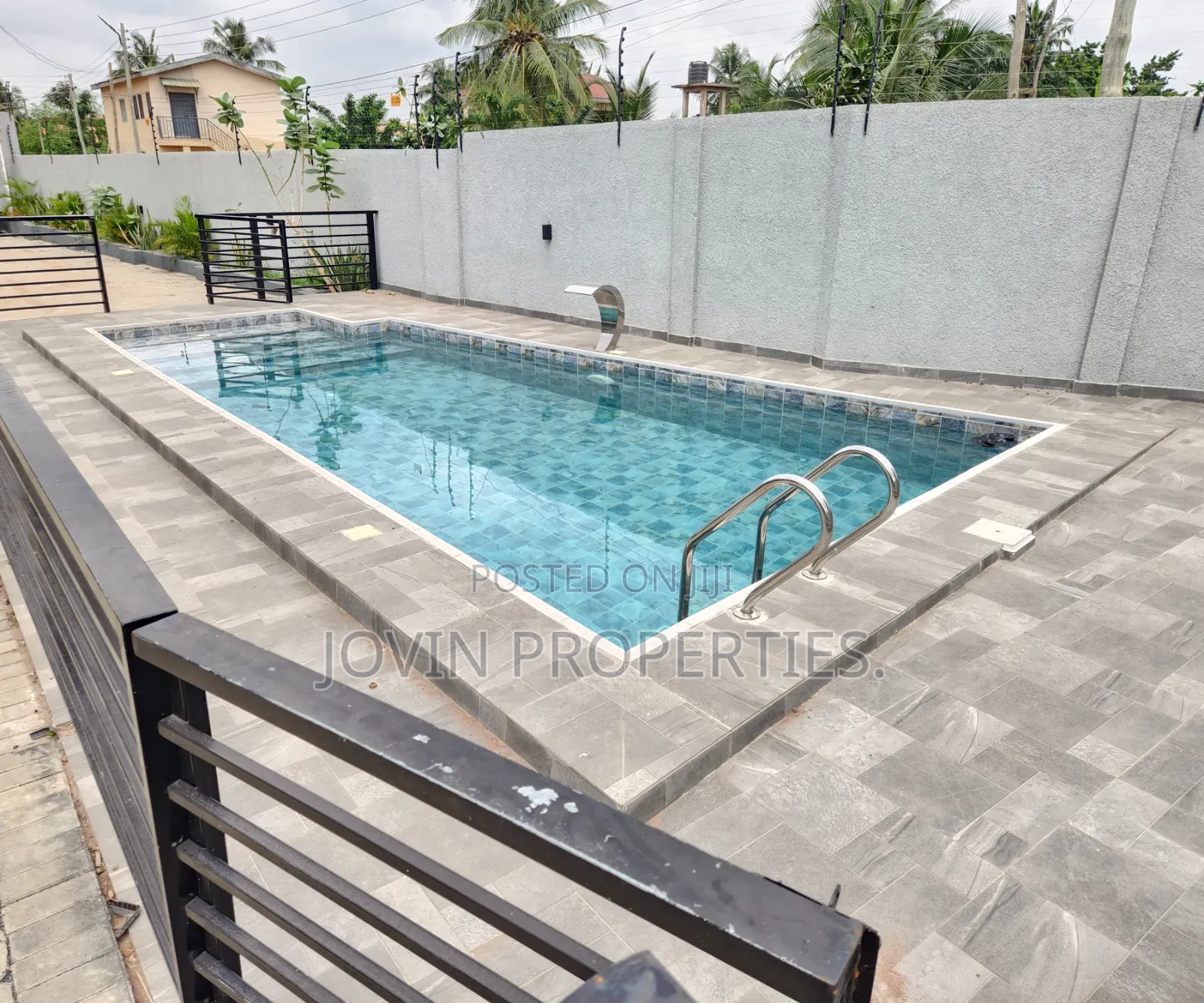 4bdrm Townhouse / Terrace in Jovin Properties, American House for rent