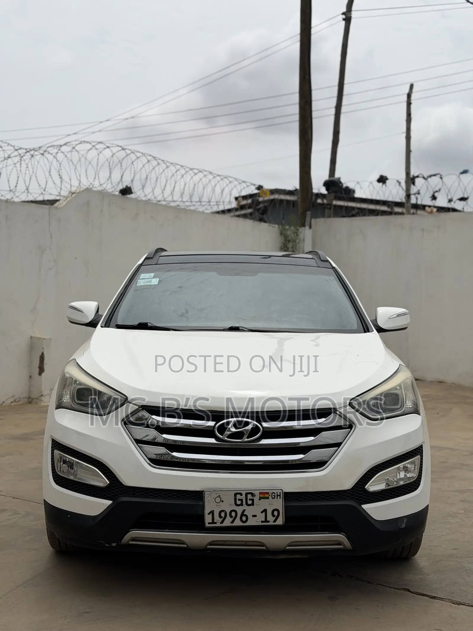 Hyundai Santa Fe 2019 White
