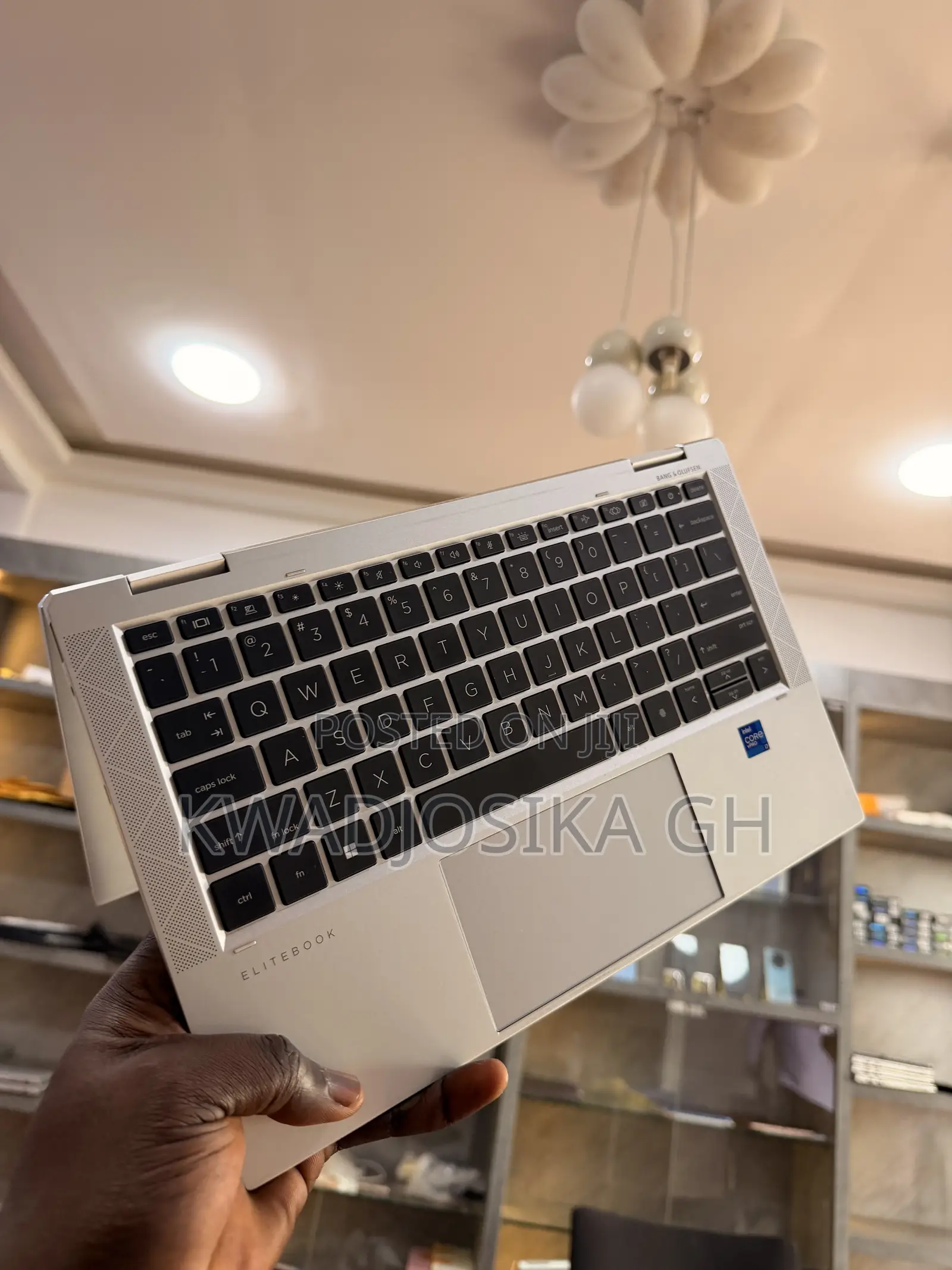 Laptop HP EliteBook x360 1030 G8 16GB Intel Core i7 SSD 256GB