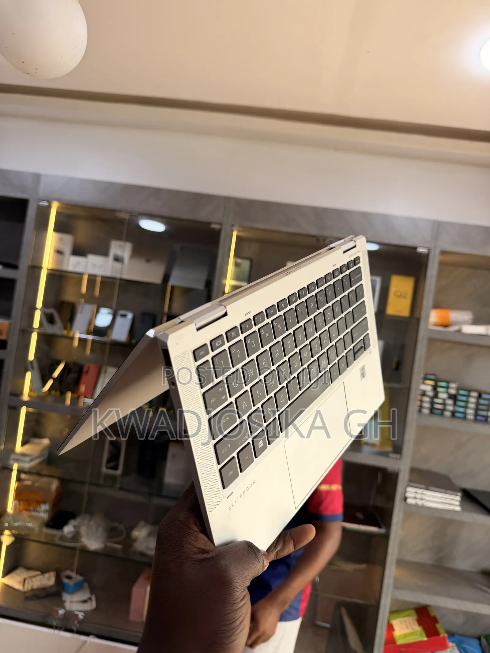 Laptop HP EliteBook x360 1030 G7 16GB Intel Core i7 SSD 256GB