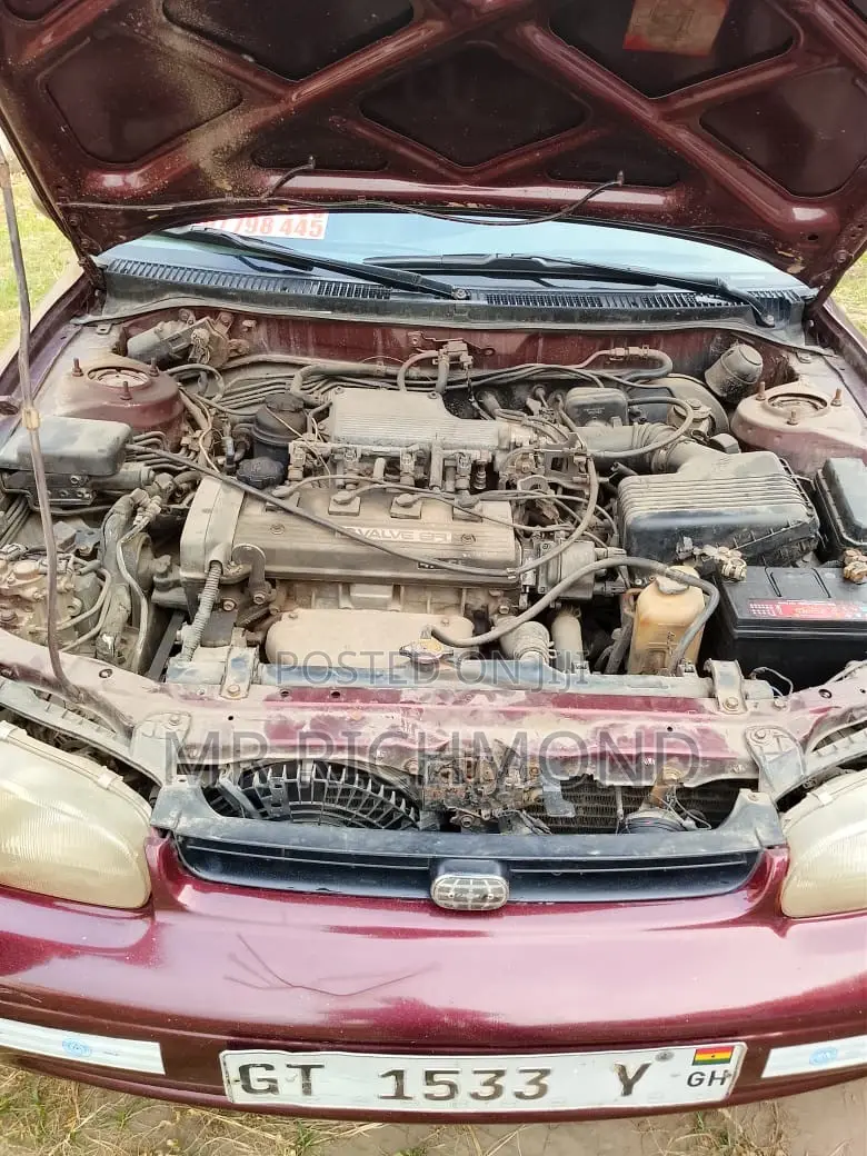 Toyota Corolla 1997 Red