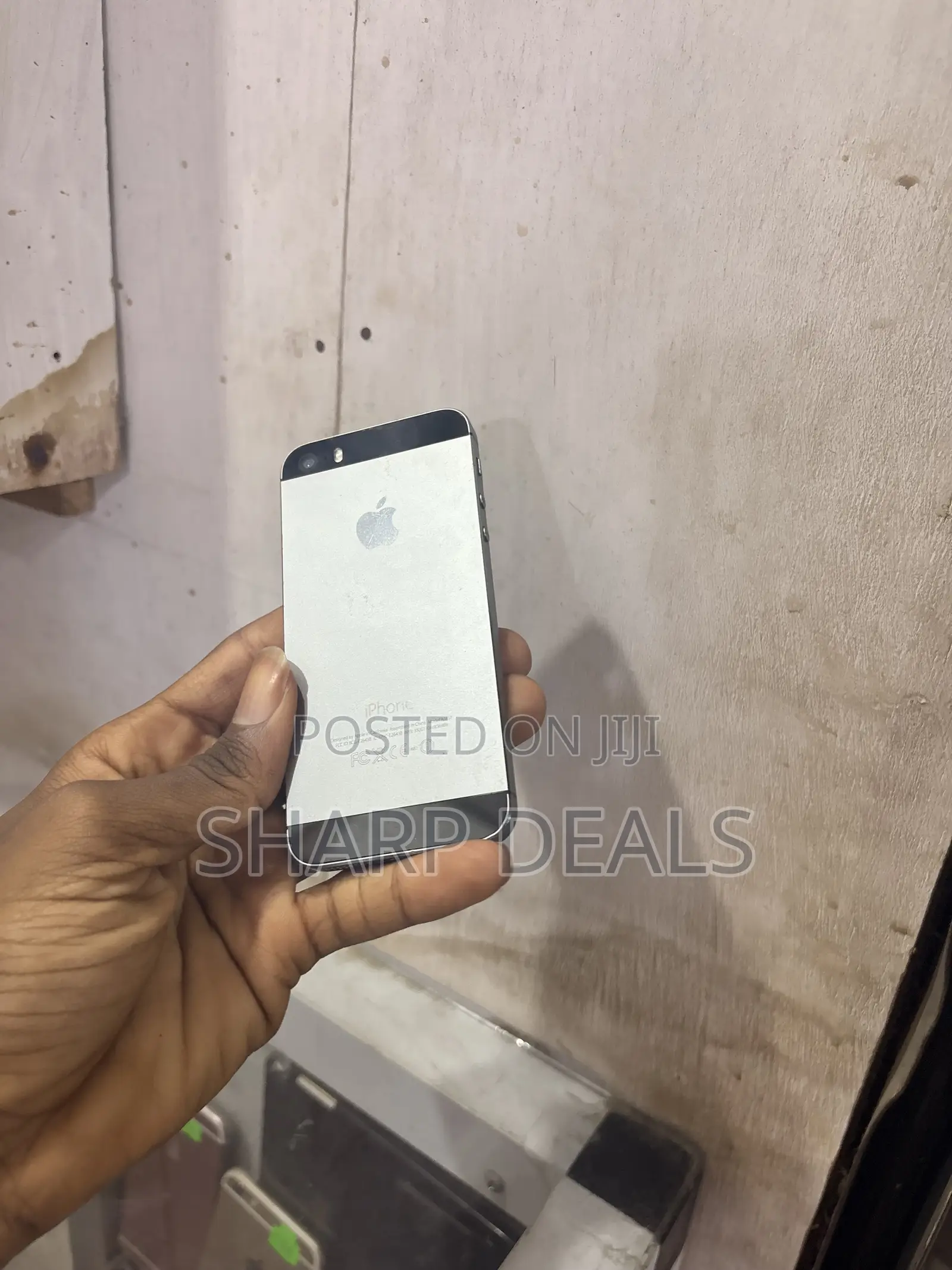 Apple iPhone 5s 32 GB Silver