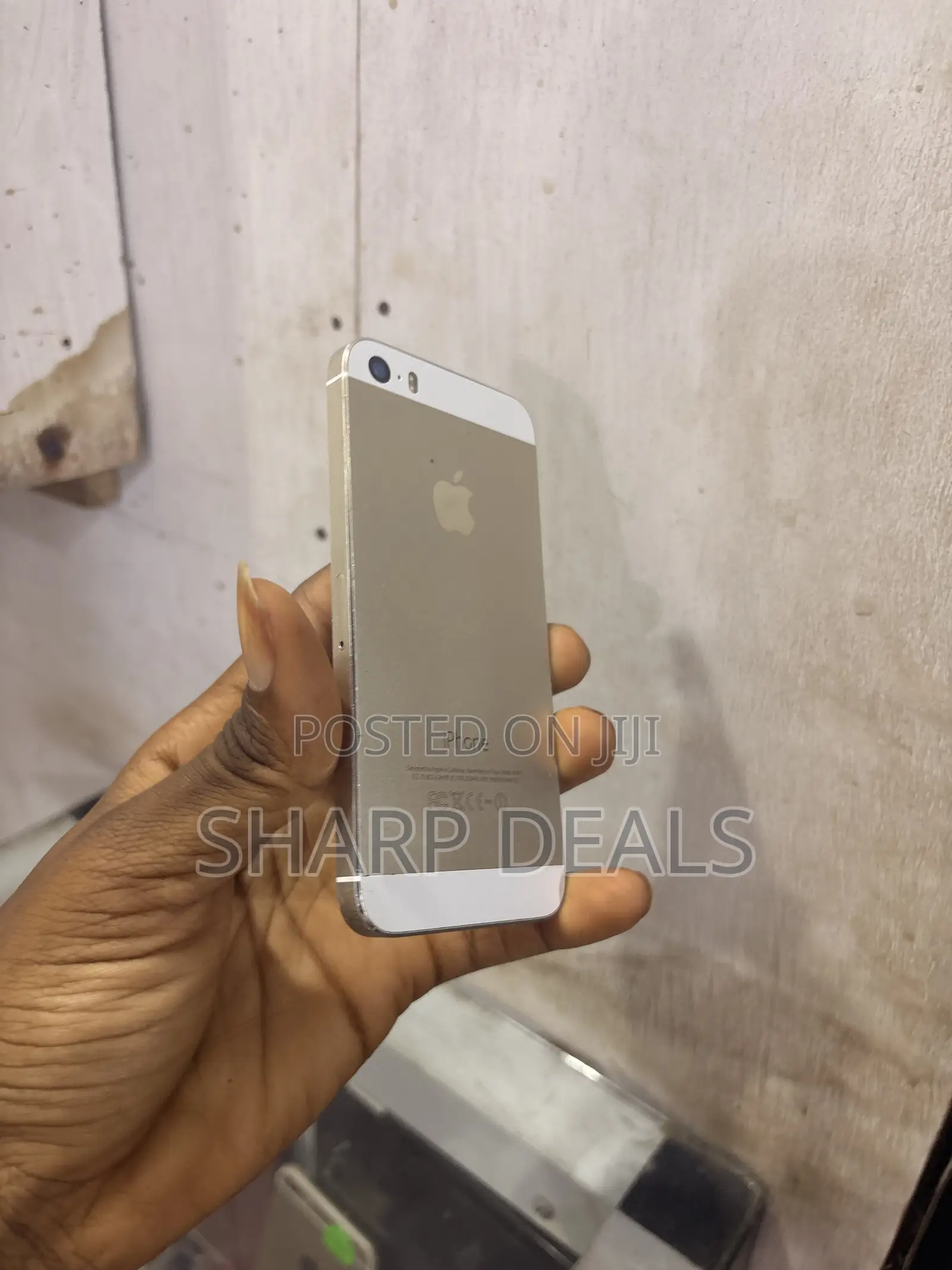 Apple iPhone 5s 32 GB Gold