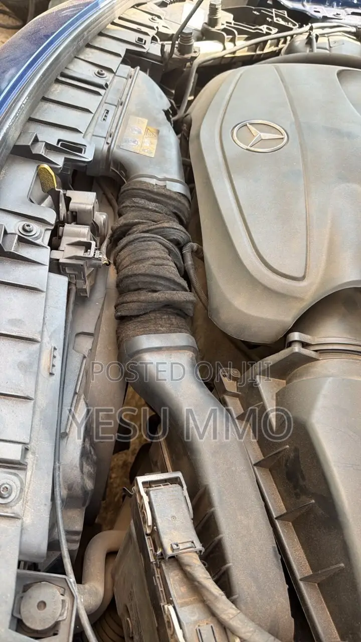 Mercedes Benz GLA 250 Air Intake Hose