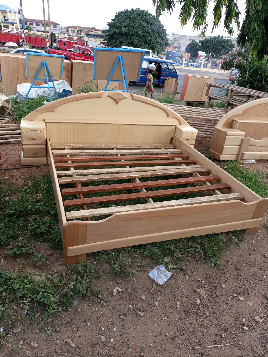 Queen Size Bed