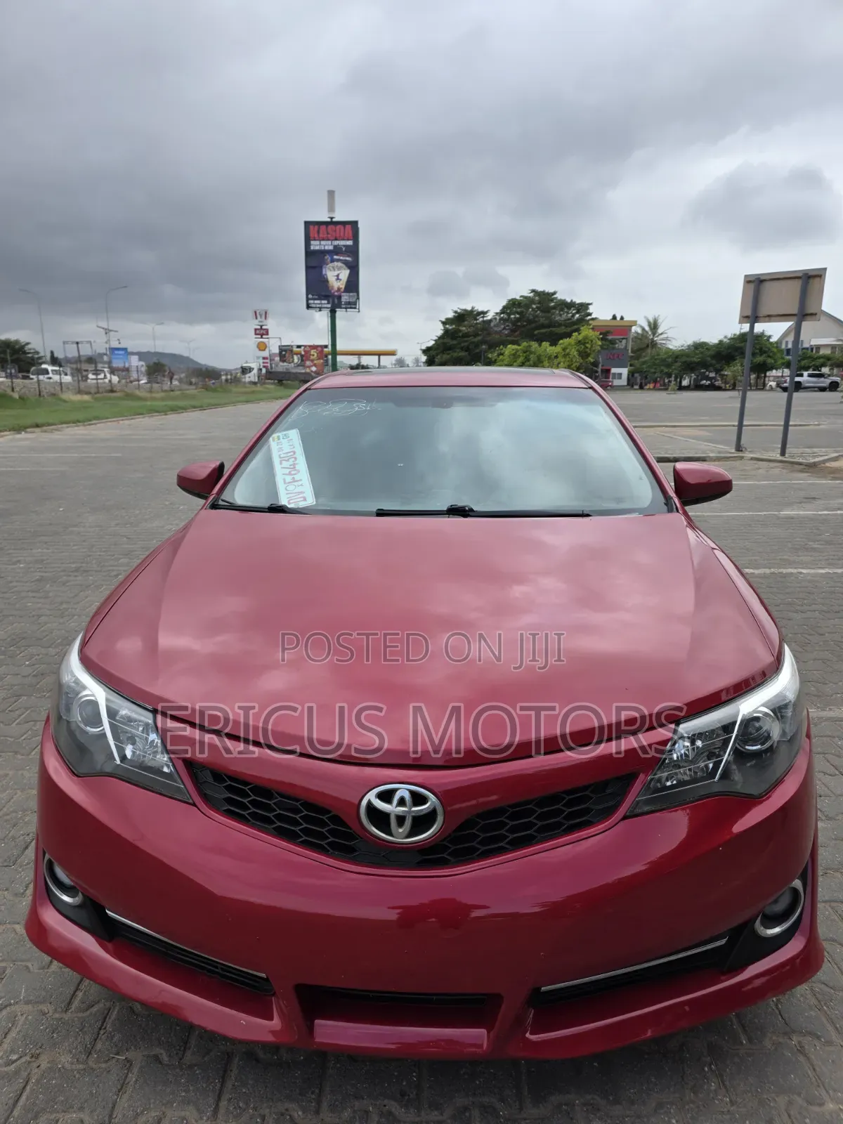 Toyota Camry 2014 Red