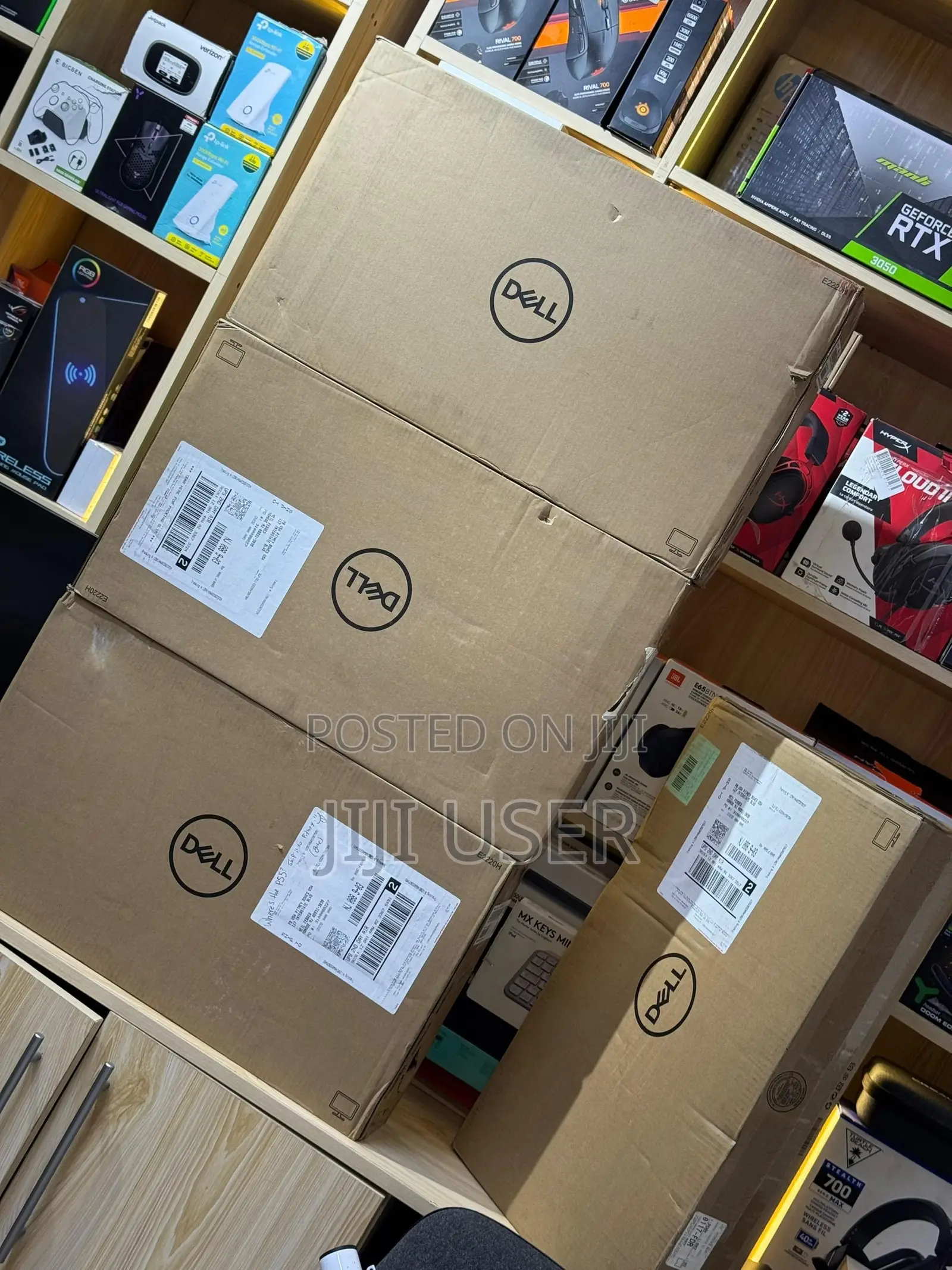 Dell E2220H 22" LED Anti-Glare Monitor - 1920 X 1080 Full HD at 60Hz