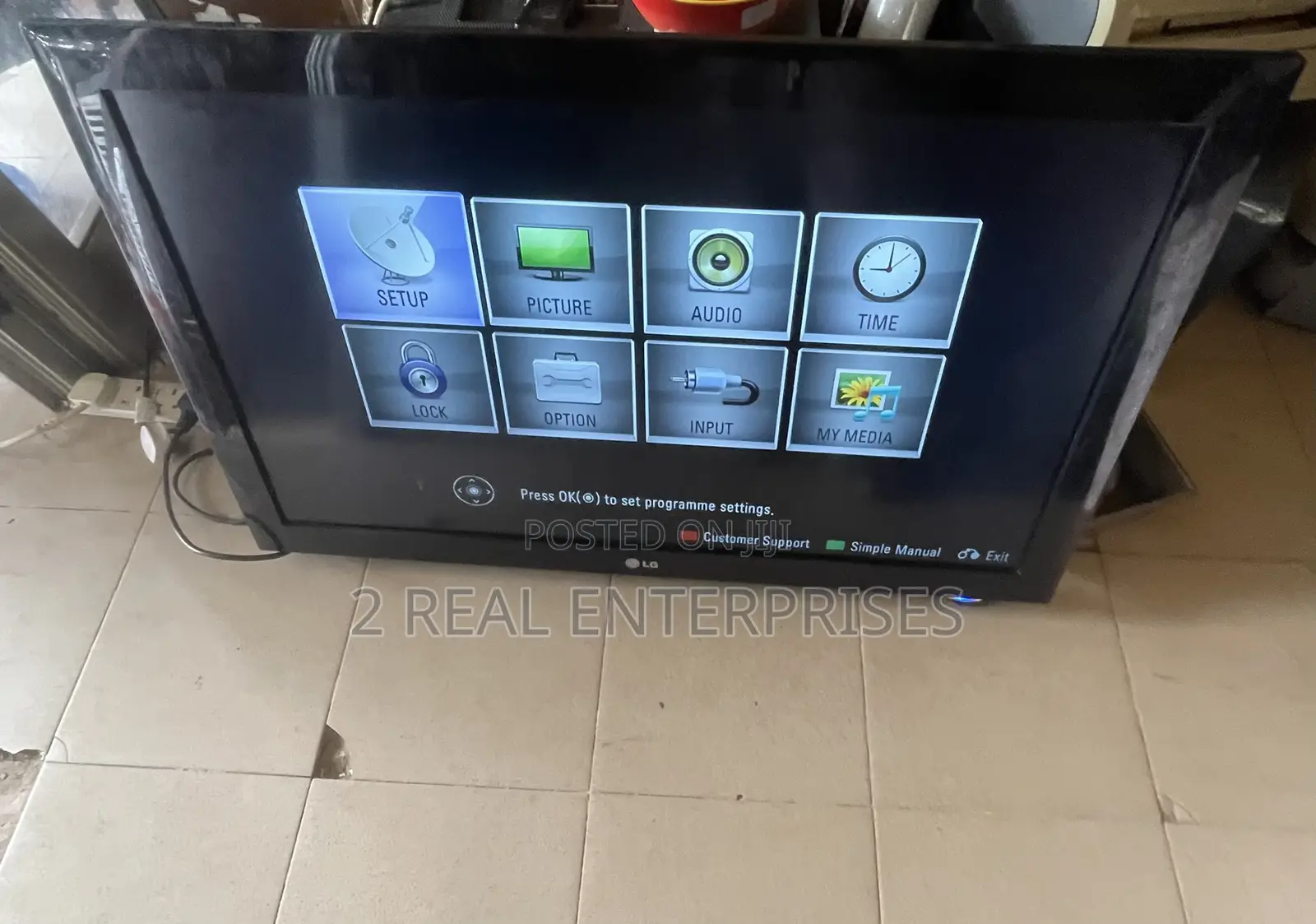 LG TV 37 Inches Half Digital