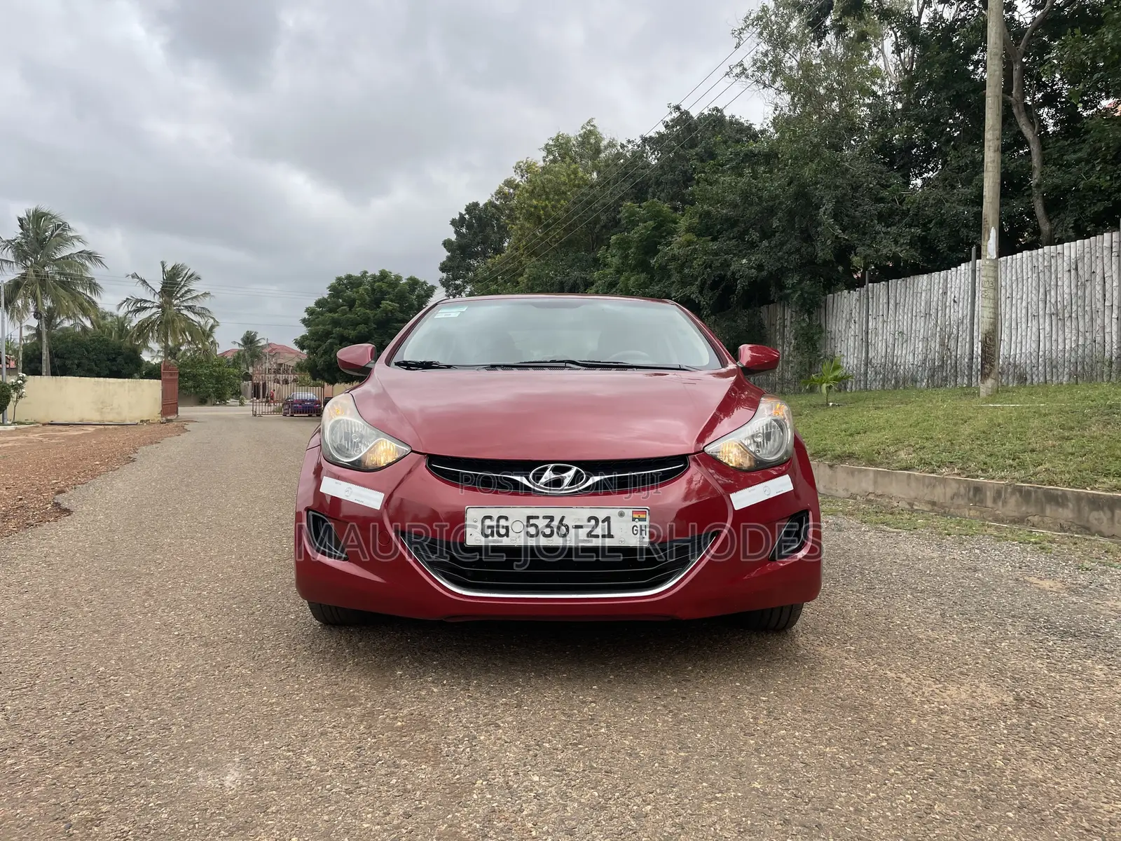 Hyundai Elantra 2011 Red