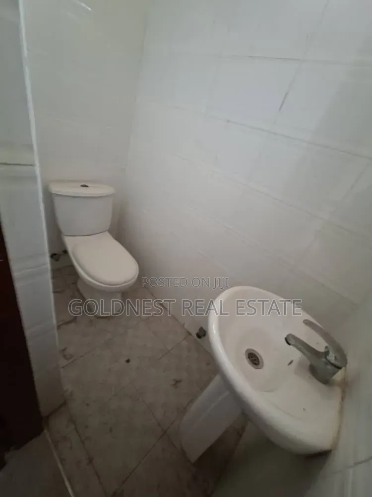 Road-Side Shop for Rent – Oyarifa Teiman