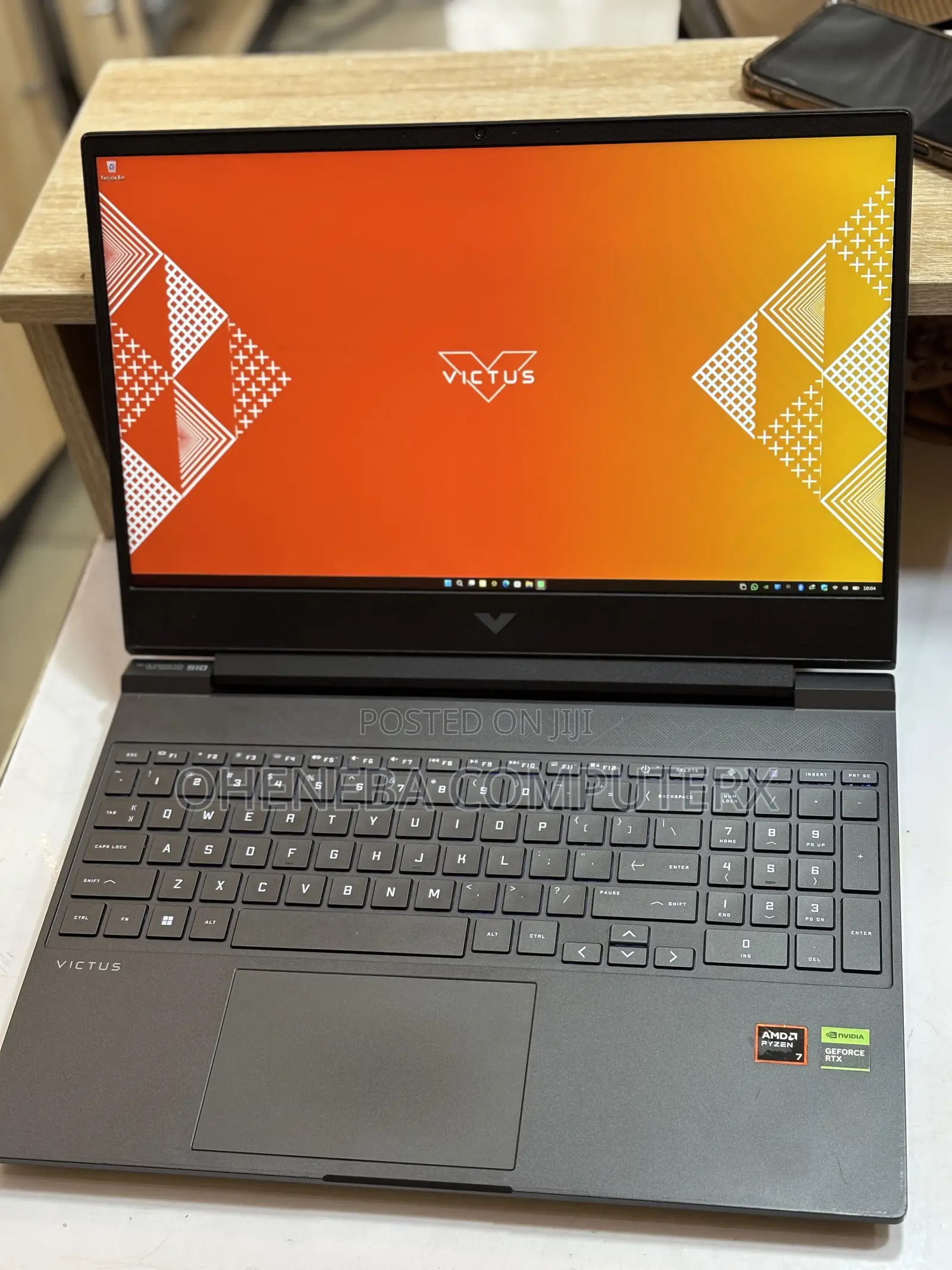 Laptop HP Victus 15 16GB AMD Ryzen 7 SSD 1T