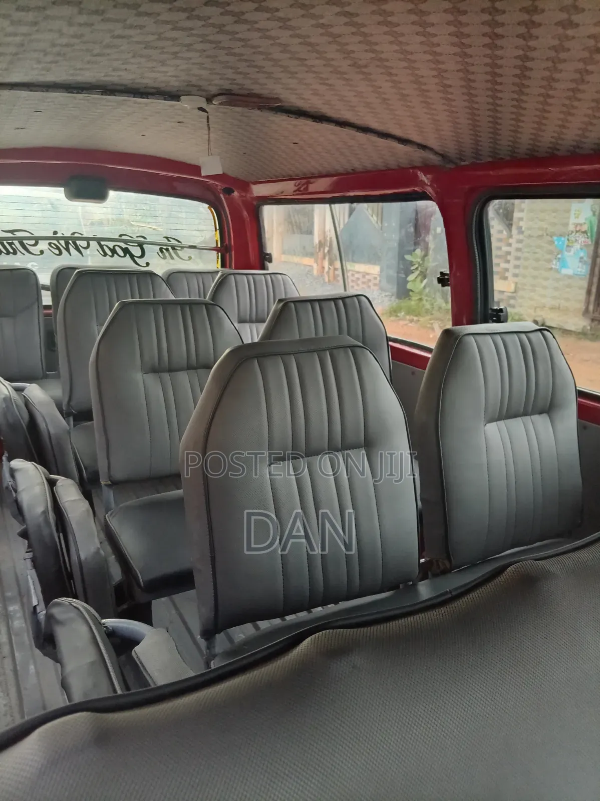 Toyota HiAce 2012 Red