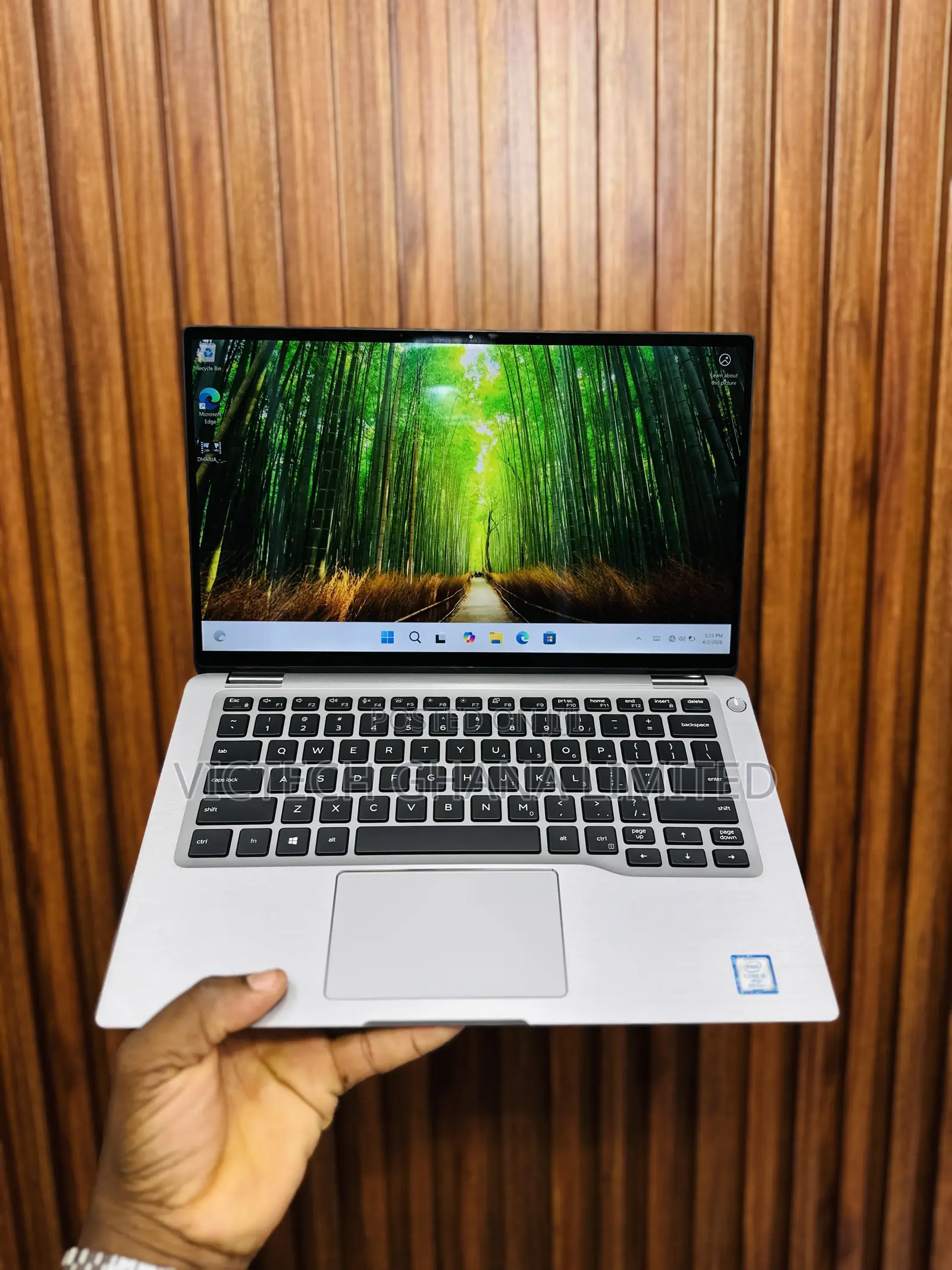 Laptop Dell Latitude 7400 16GB Intel Core i5 SSD 256GB