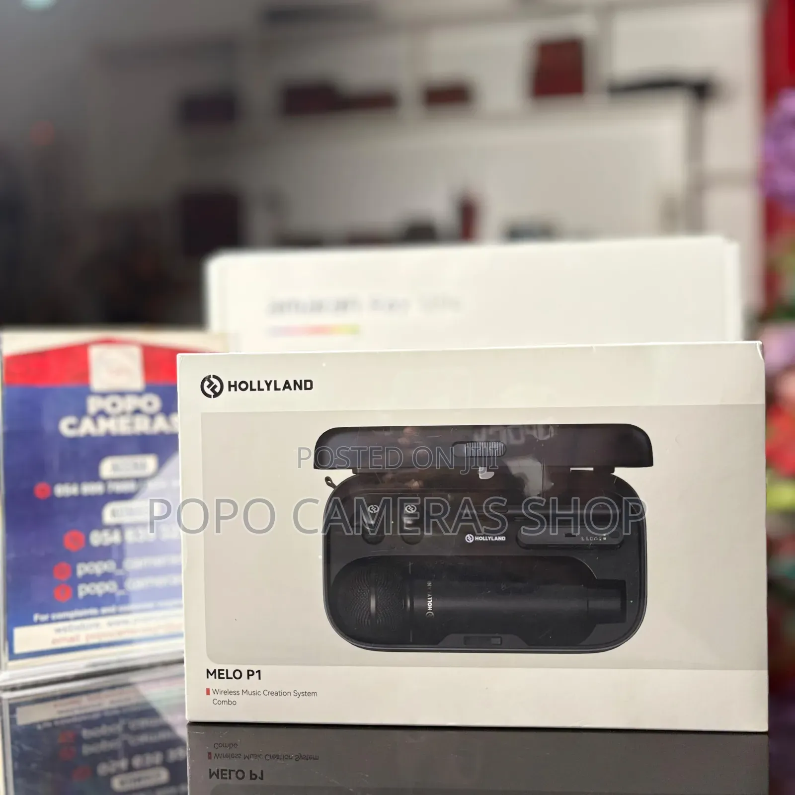Hollyland MELO P1 COMBO Wireless Handheld Microphone System