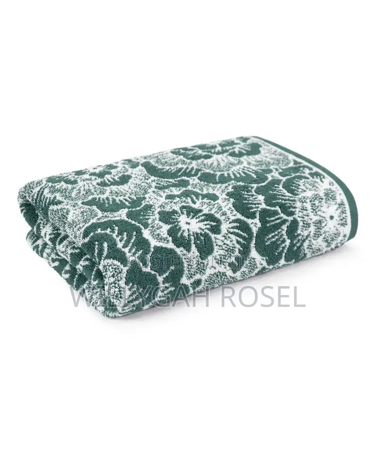 Trident Floral % Cotton Towel