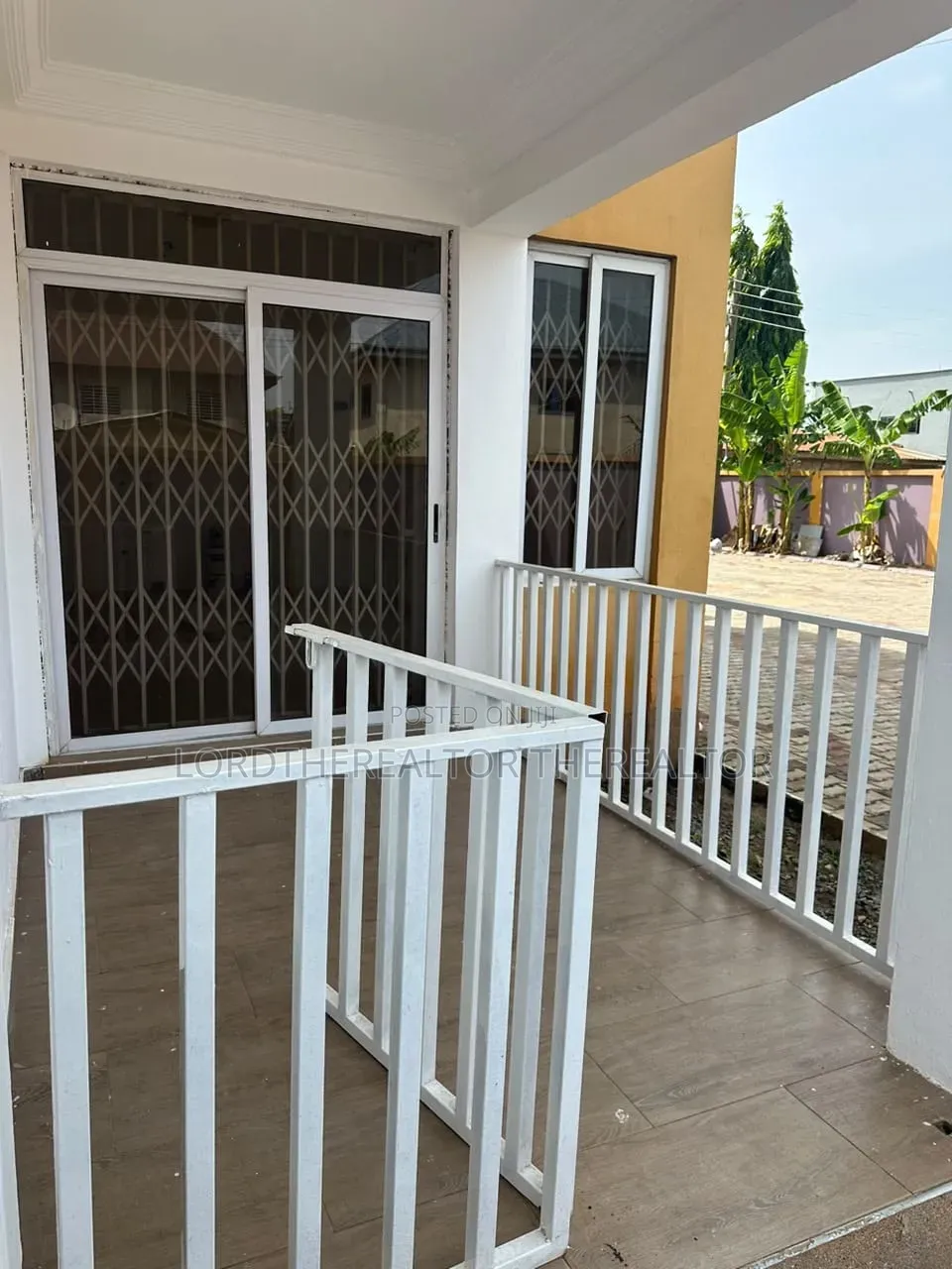 3bdrm Apartment in Lake Side Estate for rent
