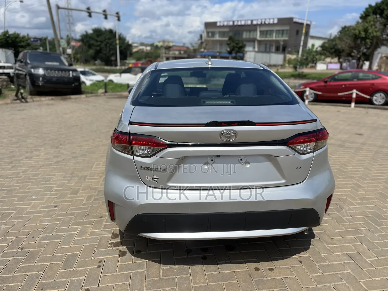 Toyota Corolla LE 2022 Silver