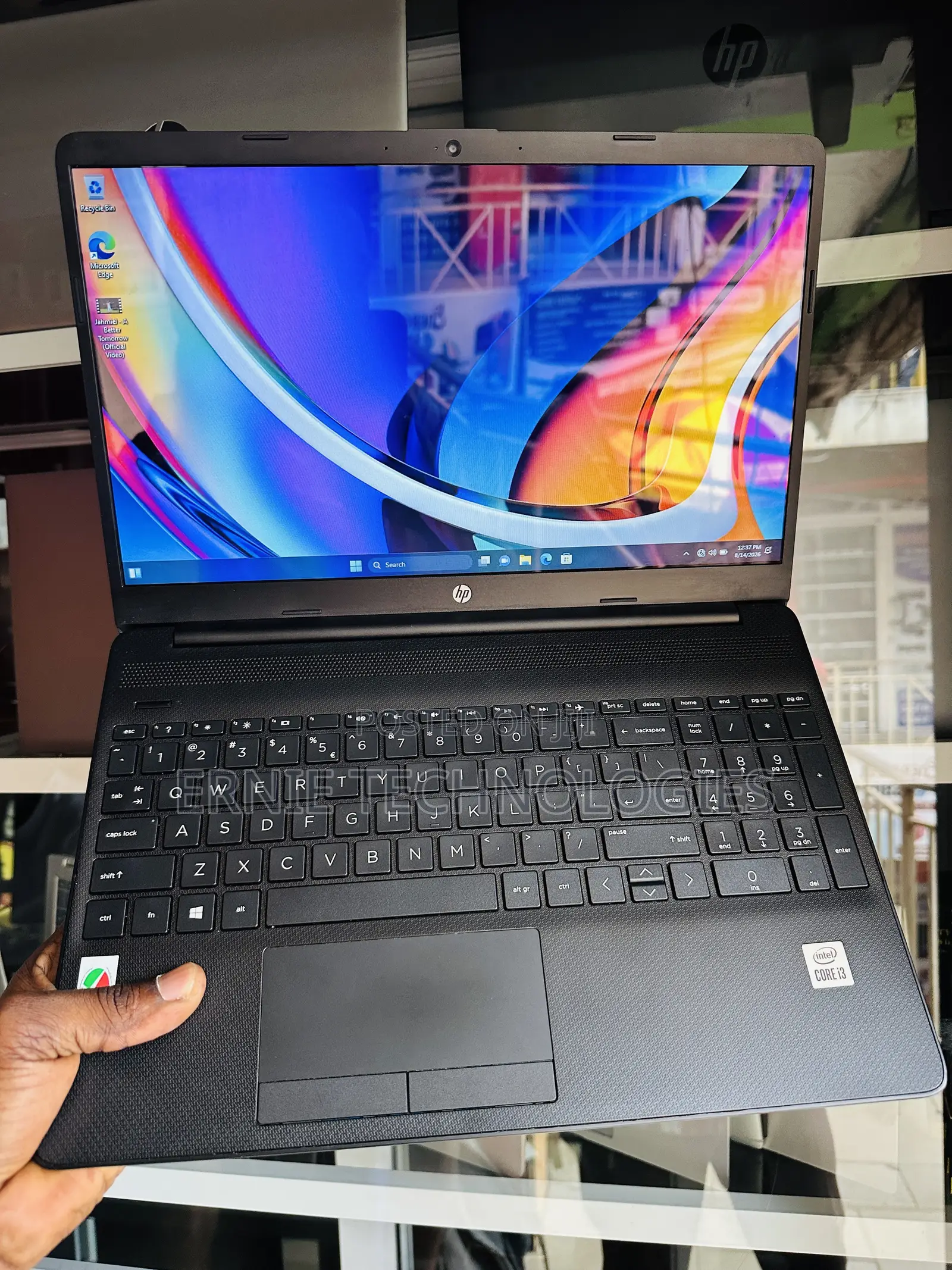 Laptop HP 15 4GB Intel Core i3 HDD 1T