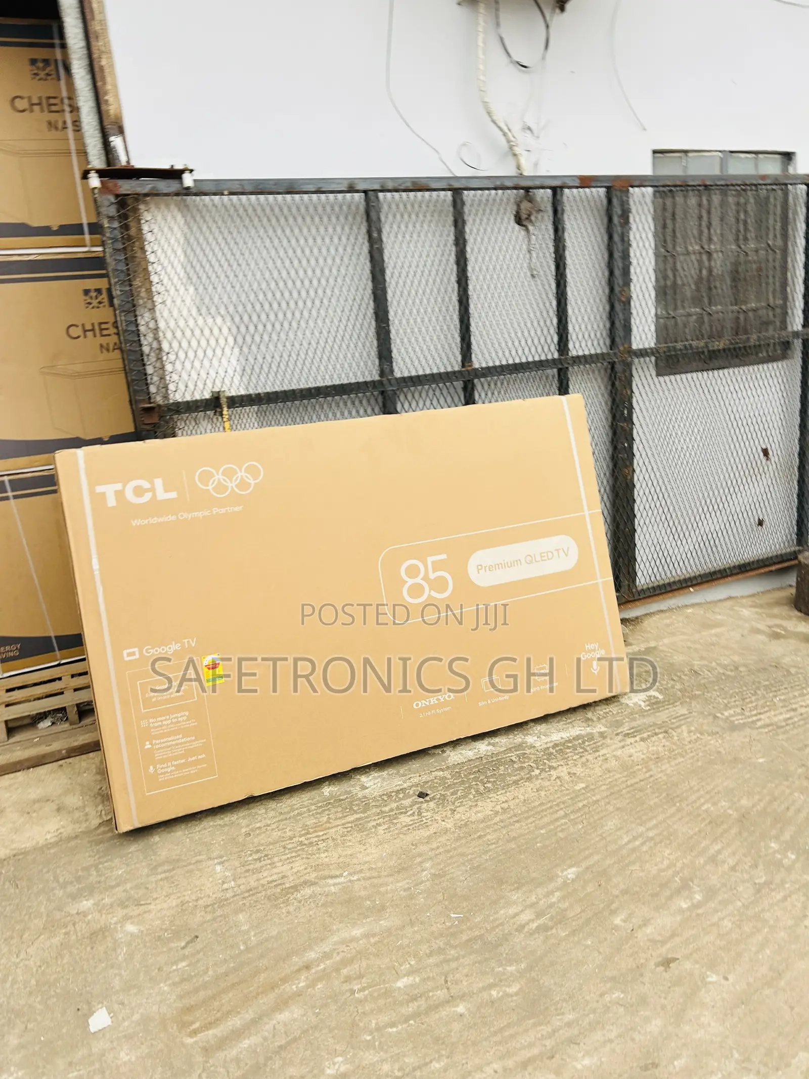 Newly Bulky TCL 85'' Qled Pro 85p7l Smart Android Television