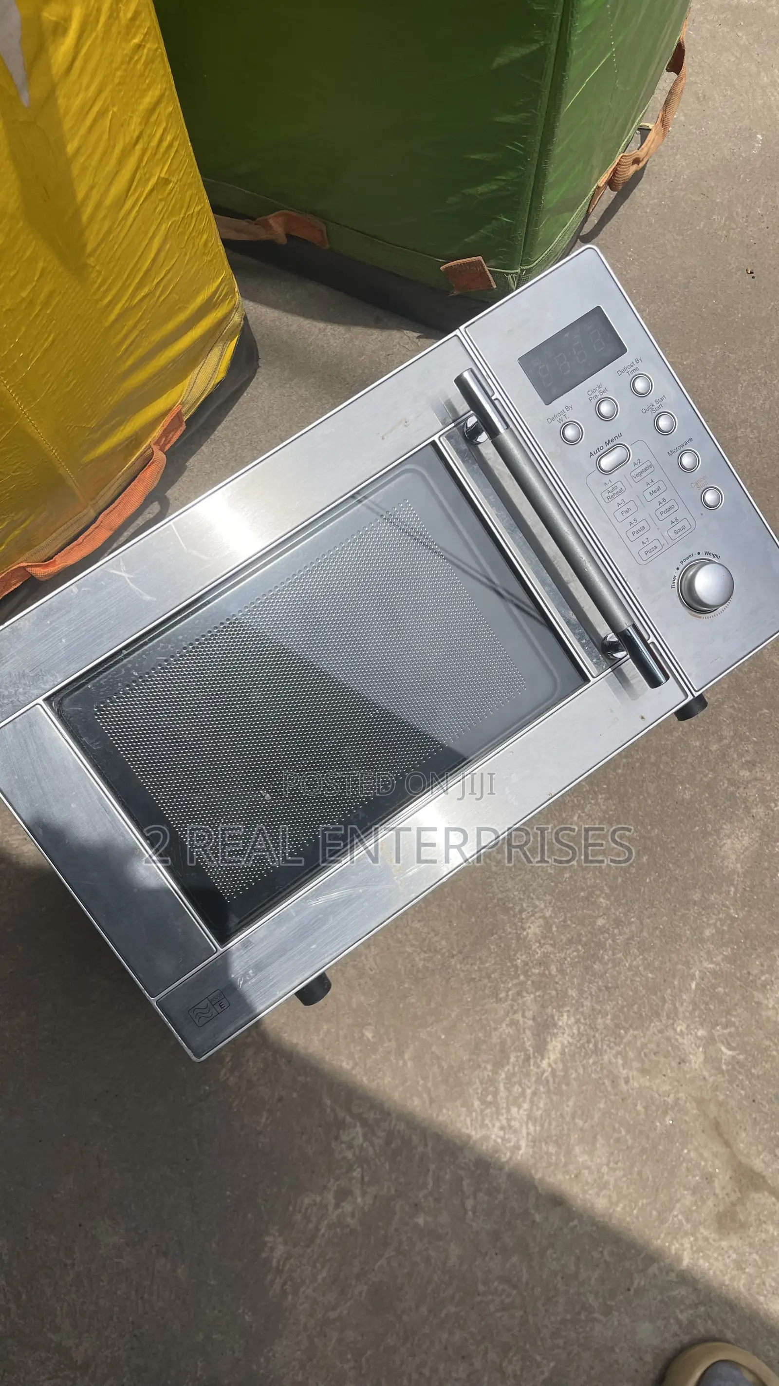 Microwave With in Built Digital Control 800W