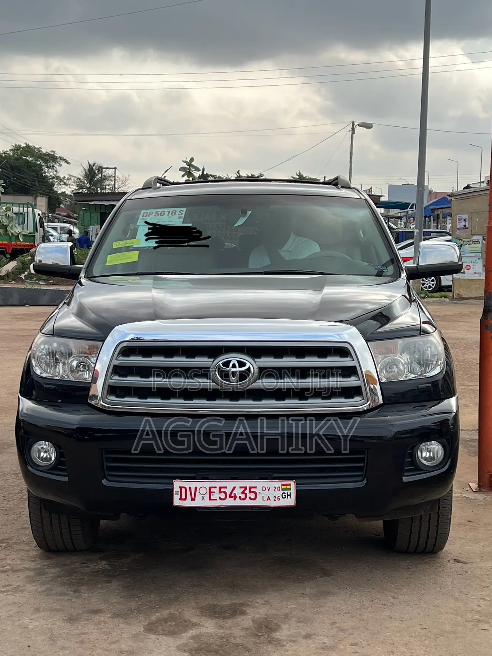 Toyota Sequoia Limited 4dr SUV 4WD (5.7L 8cyl 6A) 2017 Black