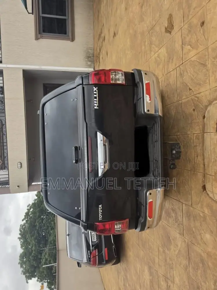 Toyota Hilux Revo Double Cab Deisel 2.8 AWD 2018 Black