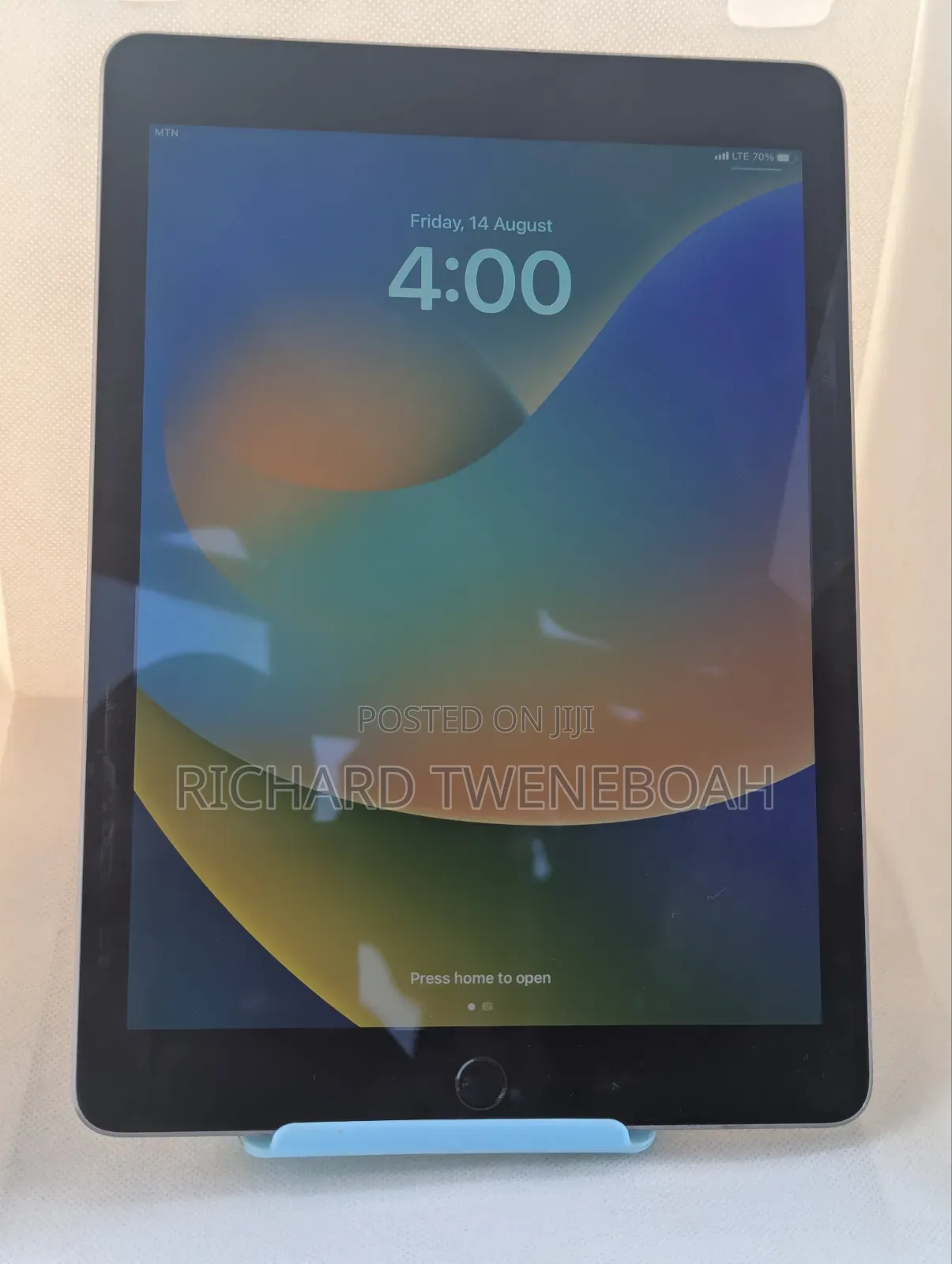 Apple iPad Pro 9.7 (2016) 256 GB Gray