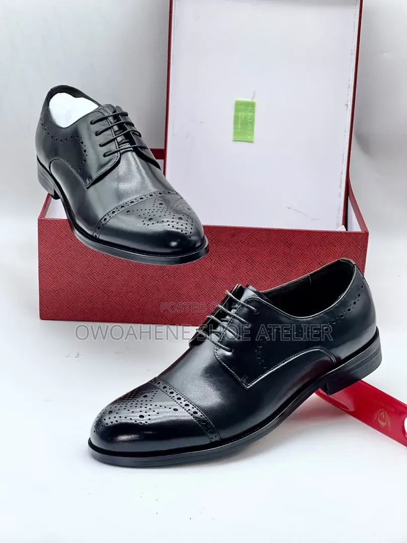 Black Leather Cap-Toe Oxford Shoe