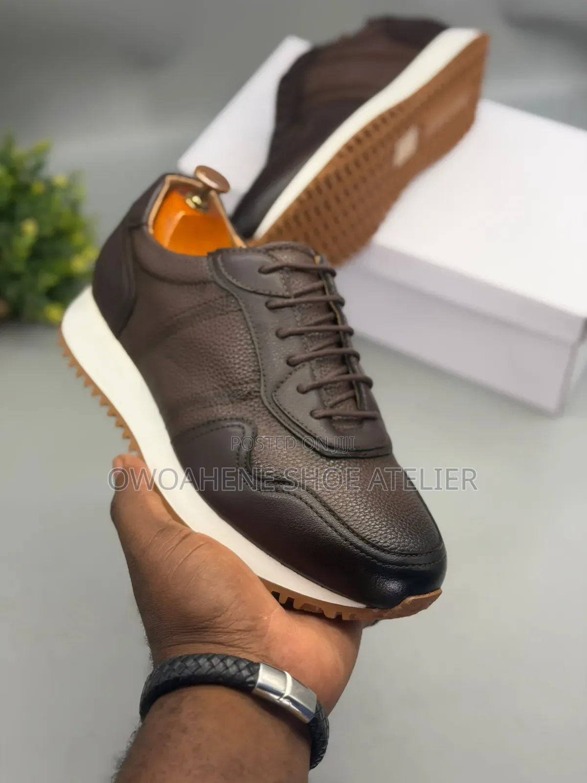 Berluti ÉlanTM Comfort Ergonomic Luxe Leather Sneakers in Coffee Brown