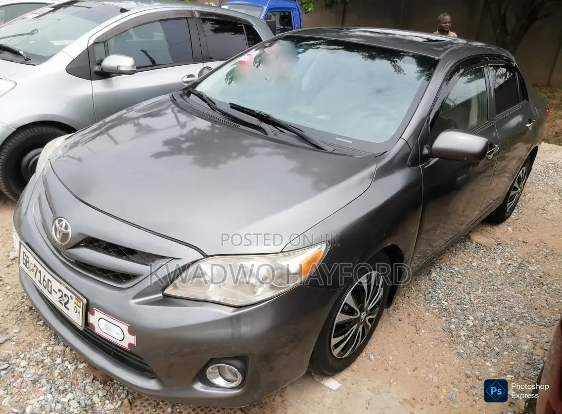 Toyota Corolla 2013 Silver