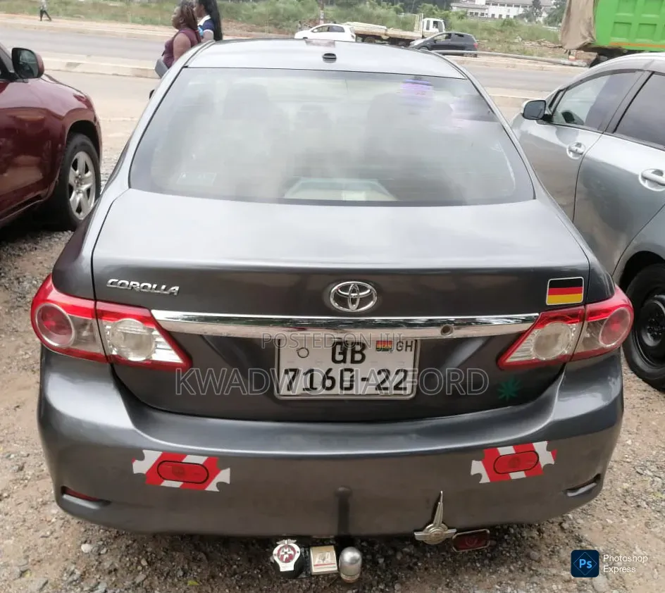 Toyota Corolla 2013 Silver