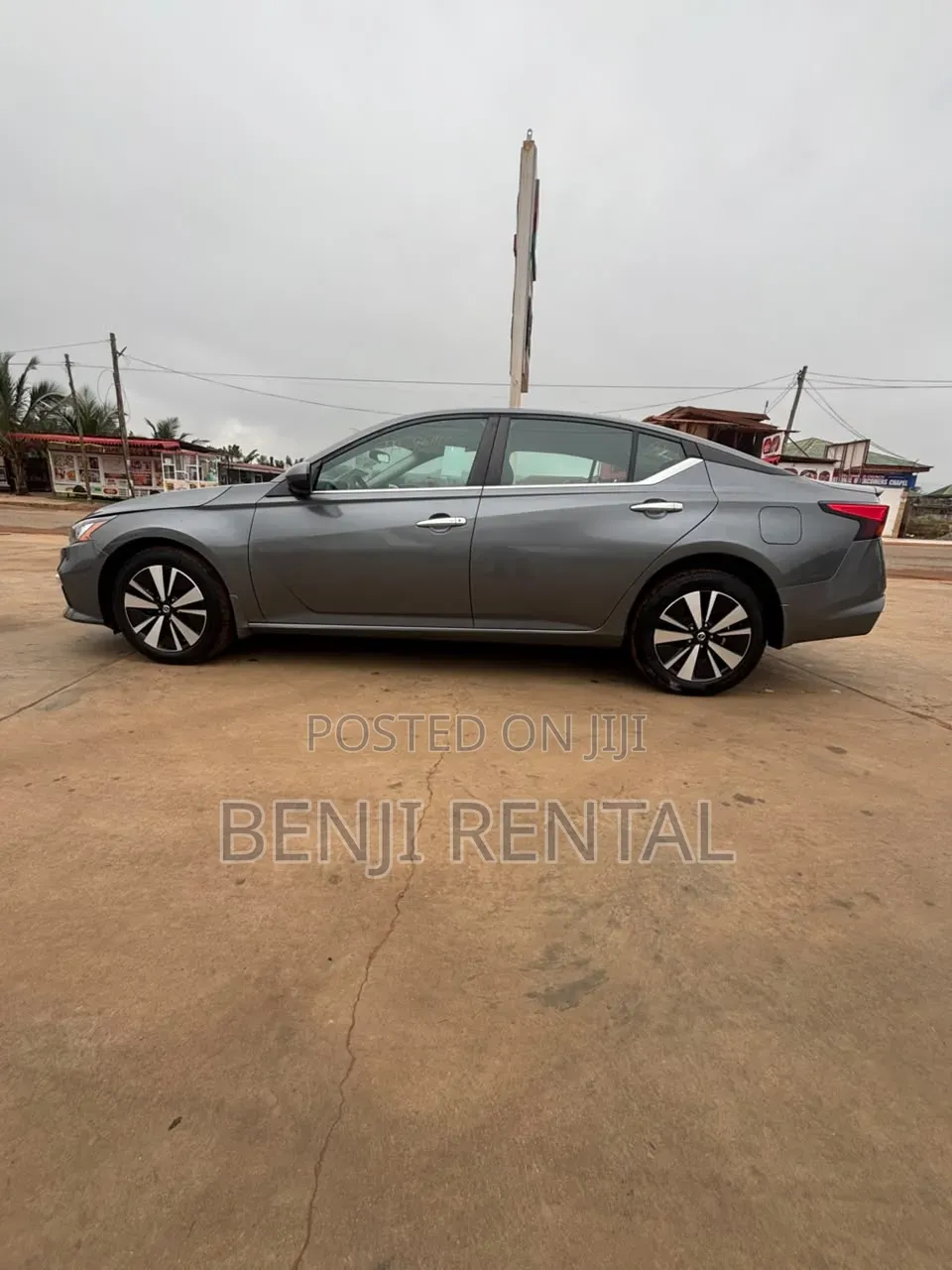 Nissan Altima 2022 Gray