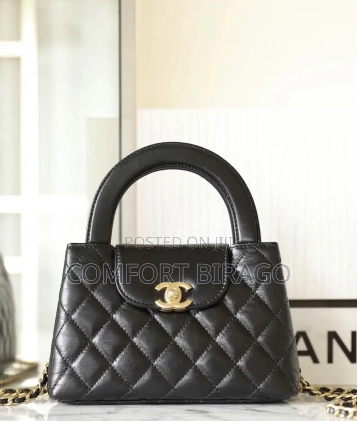 Quality Ladies Leather Handbags Available