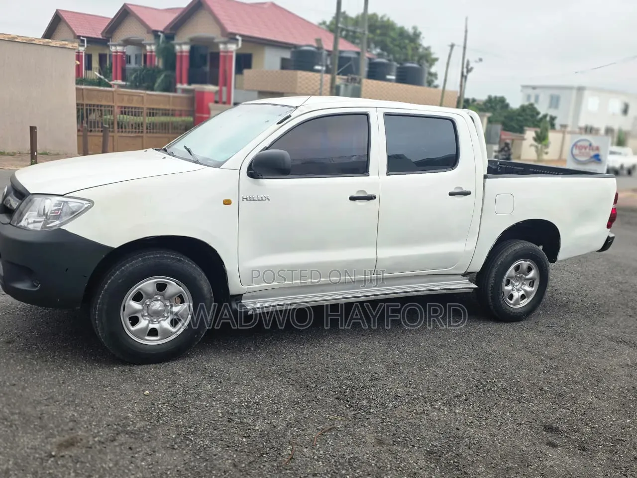 Toyota Hilux 2012 White