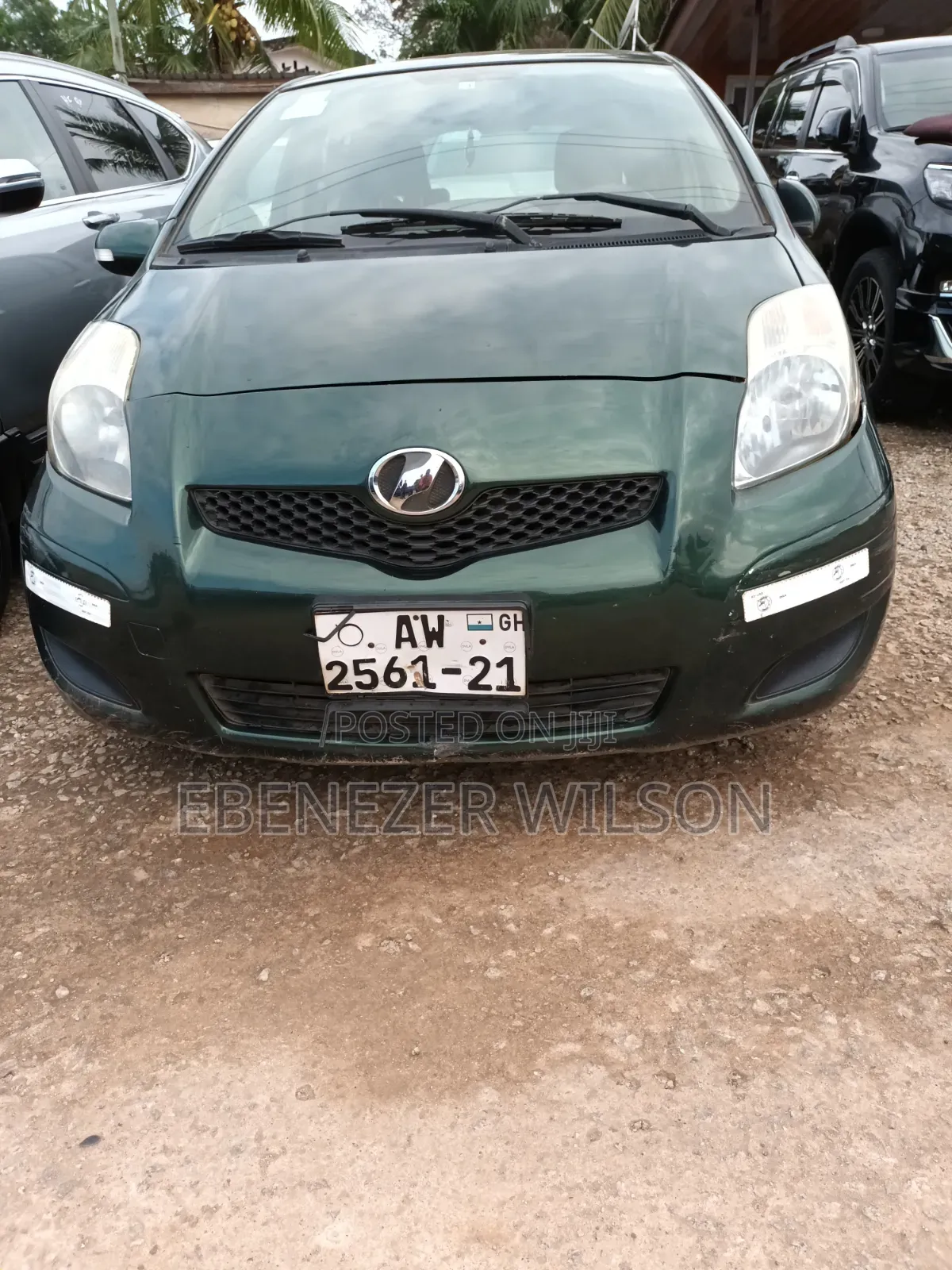 Toyota Vitz 2012 Green