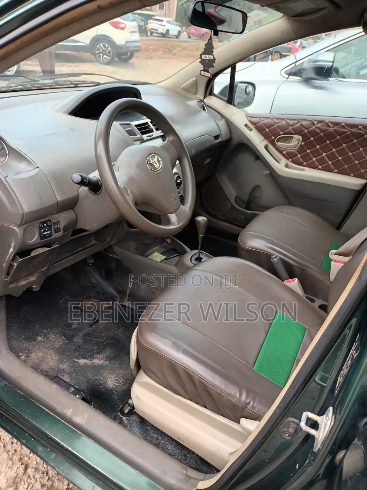 Toyota Vitz 2012 Green