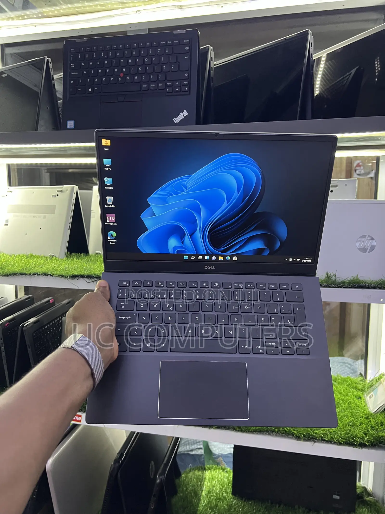Laptop Dell Vostro 14 5401 8GB Intel Core i5 SSD 256GB
