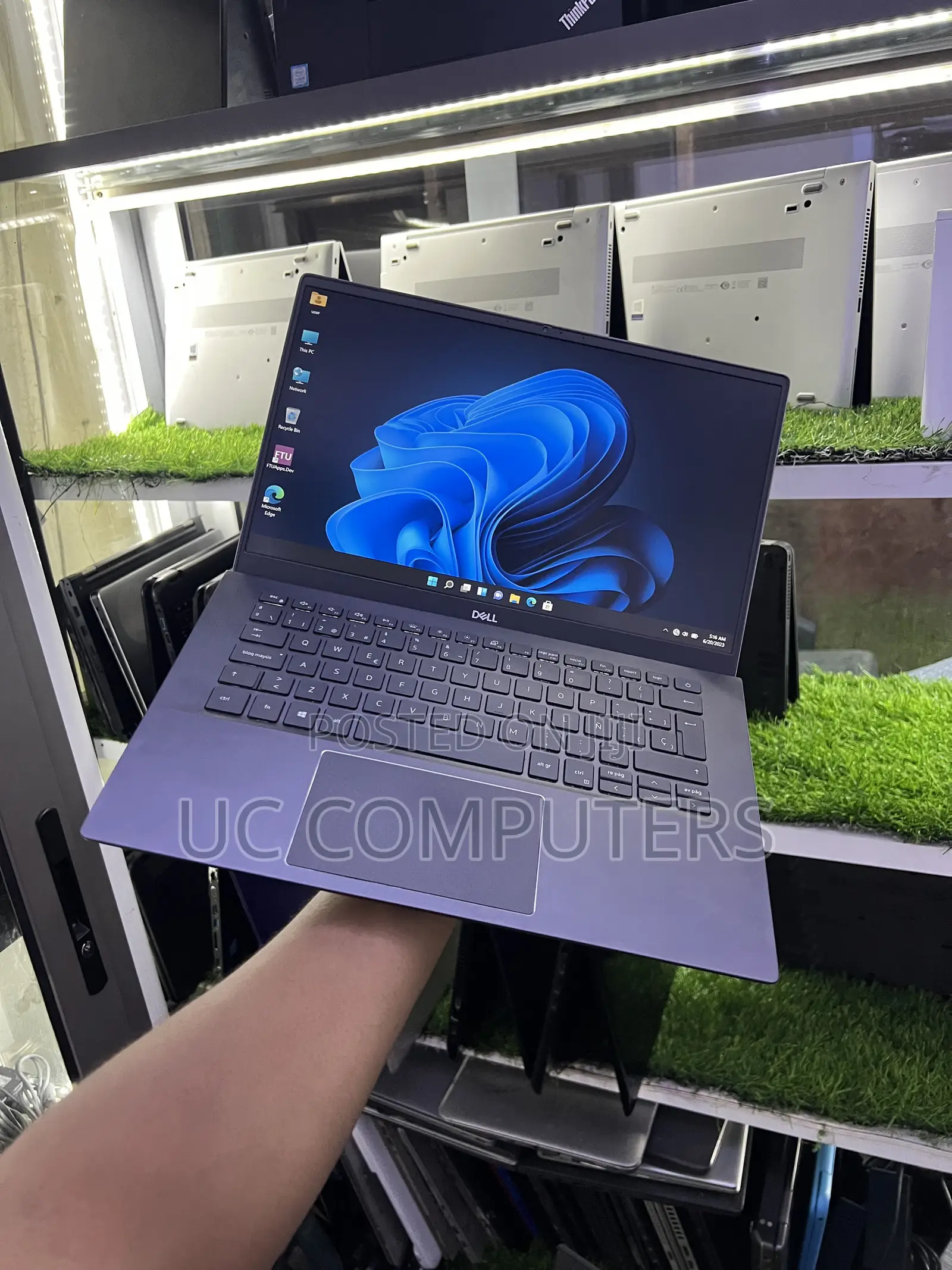 Laptop Dell Vostro 14 5401 8GB Intel Core i5 SSD 256GB