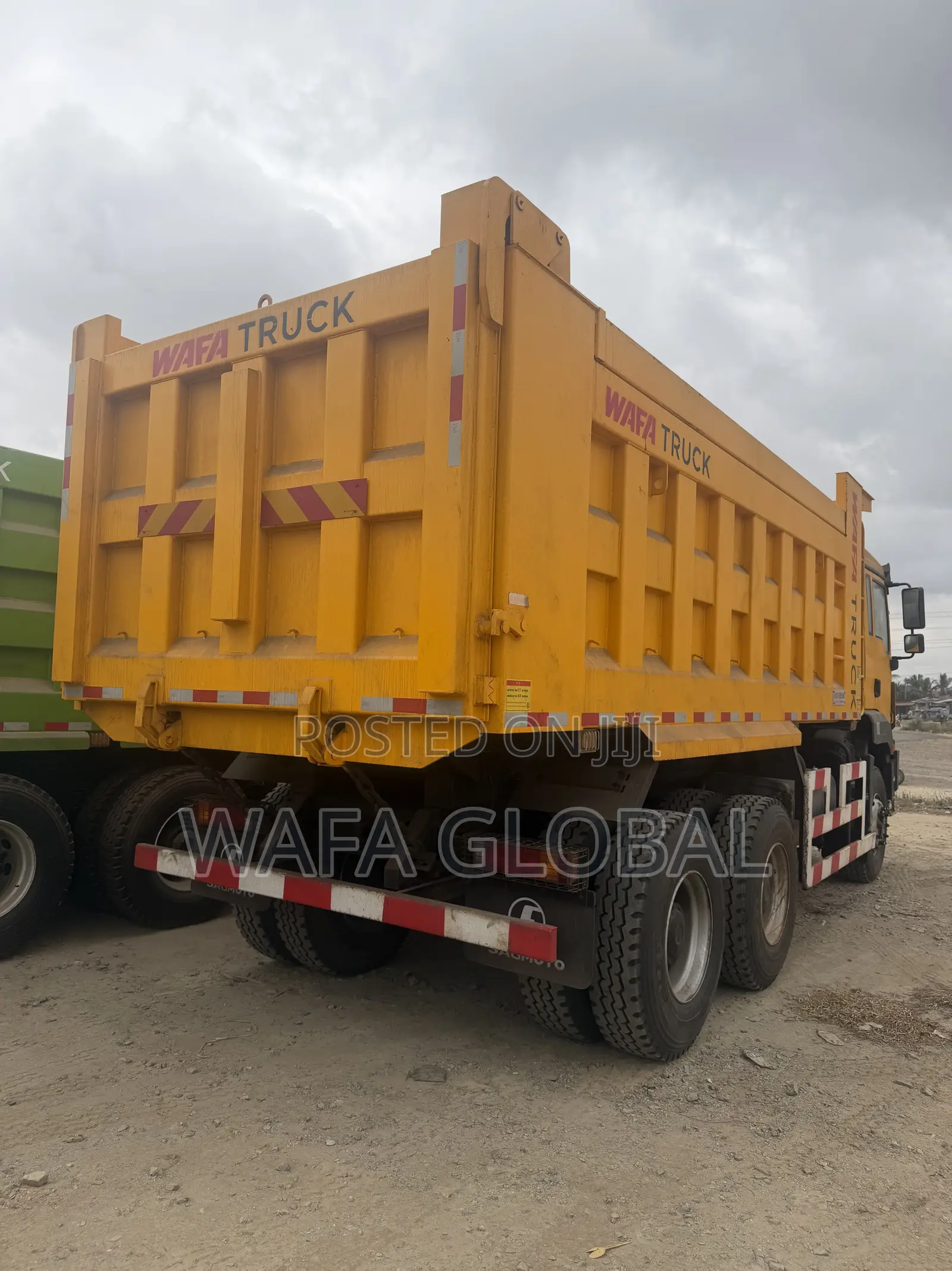 6x4 Dump Truck