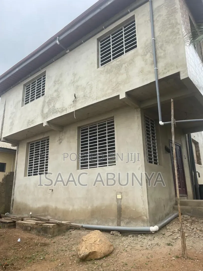 3bdrm House in Akoti Junction, Gomoa West for sale