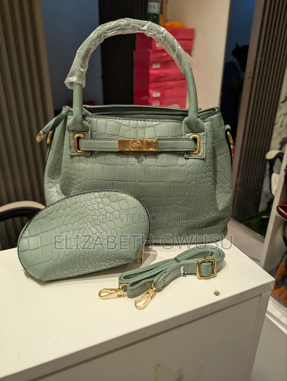Dressing Bag