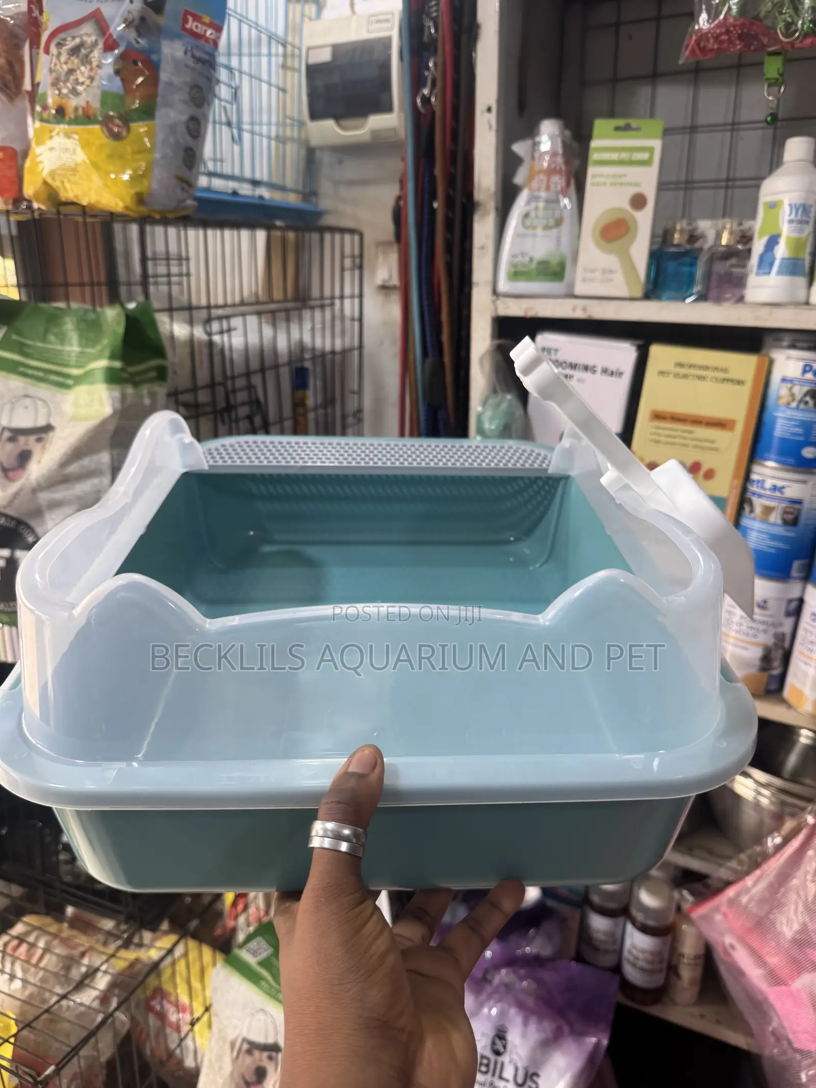 Amazon Catlitter Box