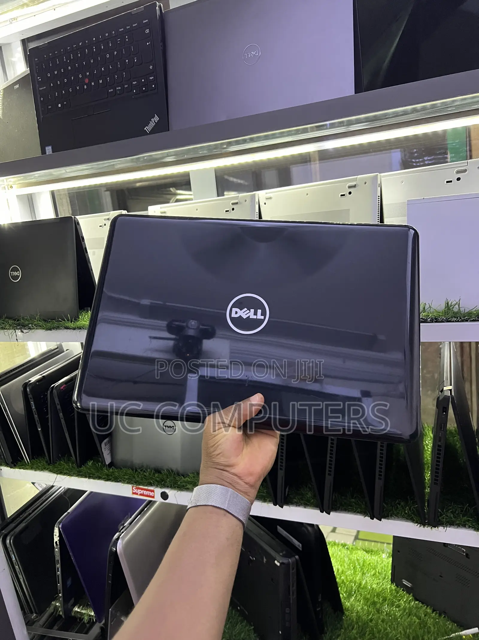 Laptop Dell Inspiron 15 5567 8GB Intel Core i3 HDD 500GB