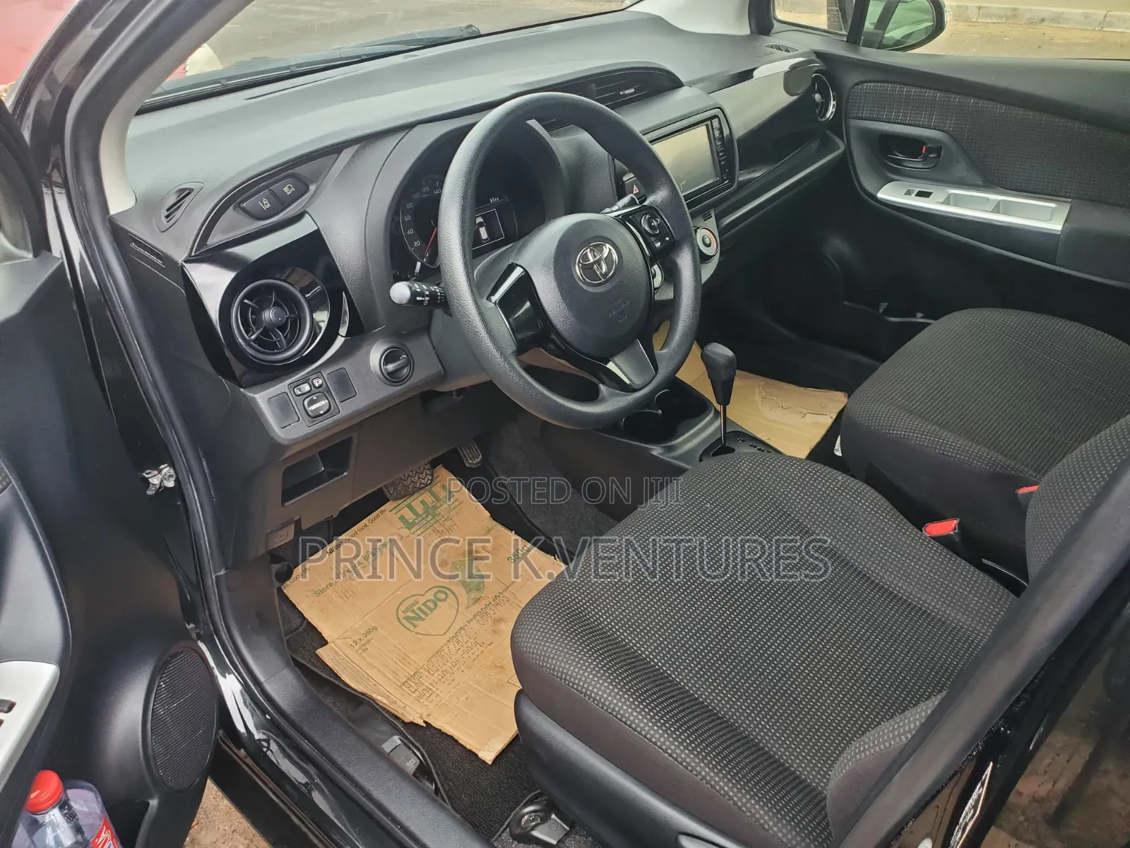 Toyota Vitz 1.5 FWD 3dr 2015 Black