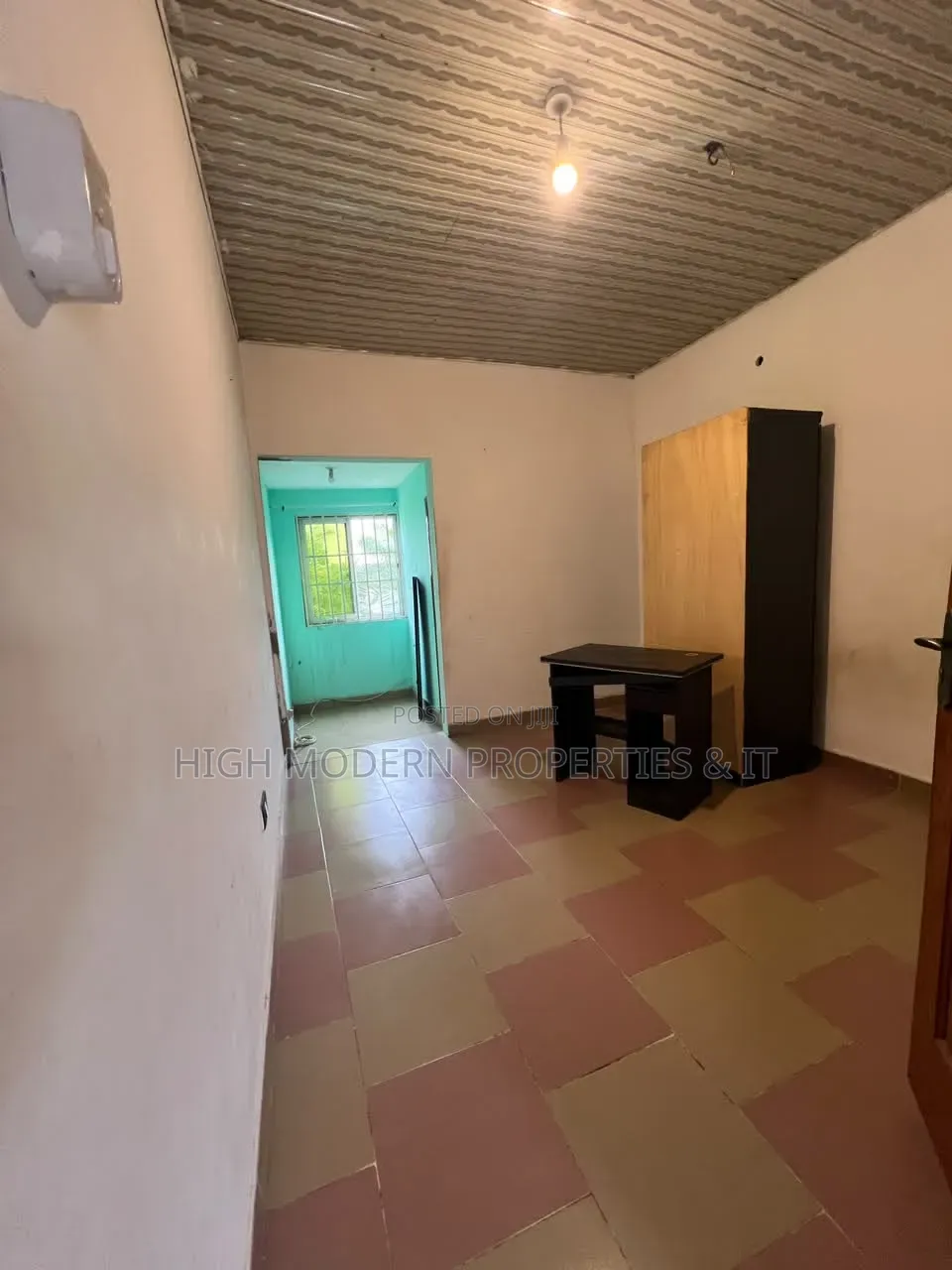 3bdrm Apartment in Teshe Okpoi Gonno, New Town for rent