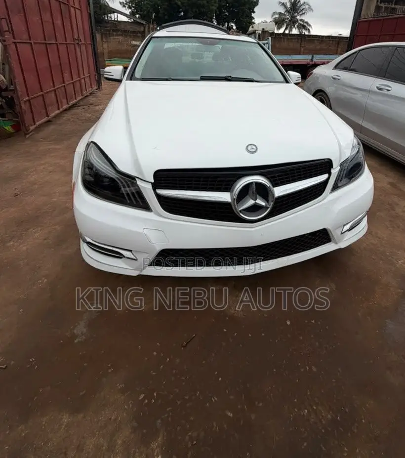 Mercedes-Benz C250 2014 White